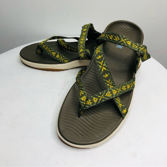 NWOT Lake & Trail Bailey green & yellow slip on sandals SZ 9M  RR1 - Picture 3 of 11